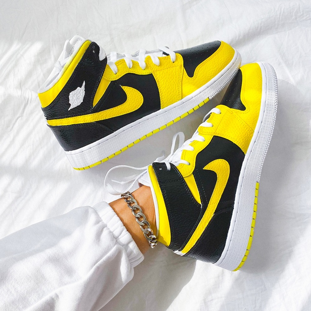 Nike 🐝 custom air jordan 1 mid sneakers - Picture 2 of 3